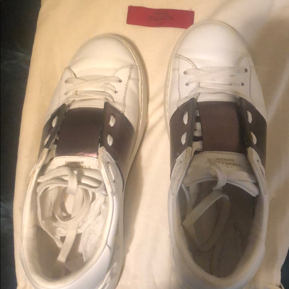 Valentino rockstud sneakers